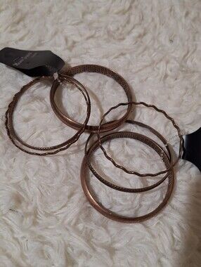 Women’s Set of Rose Gold Tone Textured Bangle Bracelets